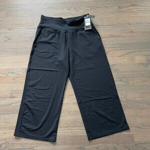 UNDER ARMOUR Cropped Pants Black Size Large